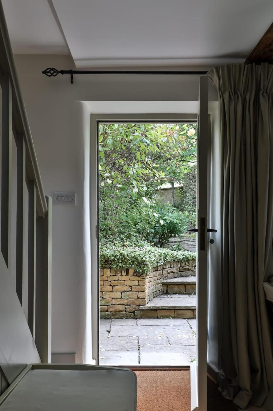 Two Rose Walk Cottage Cotswolds Moreton-in-Marsh Εξωτερικό φωτογραφία